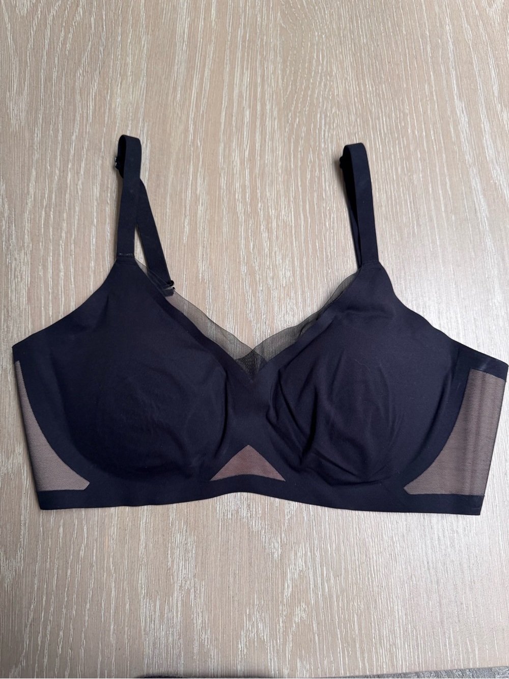 Honeylove Black Mesh-Inset Wireless Bra